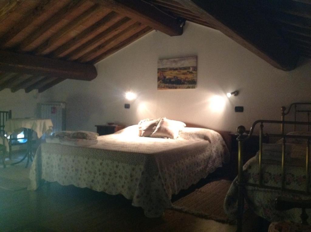 Agriturismo La Collina Siena Room photo