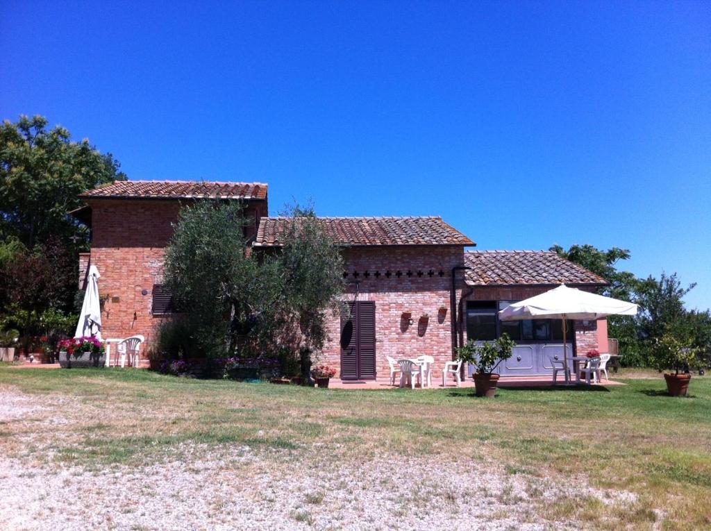 Agriturismo La Collina Siena Exterior photo